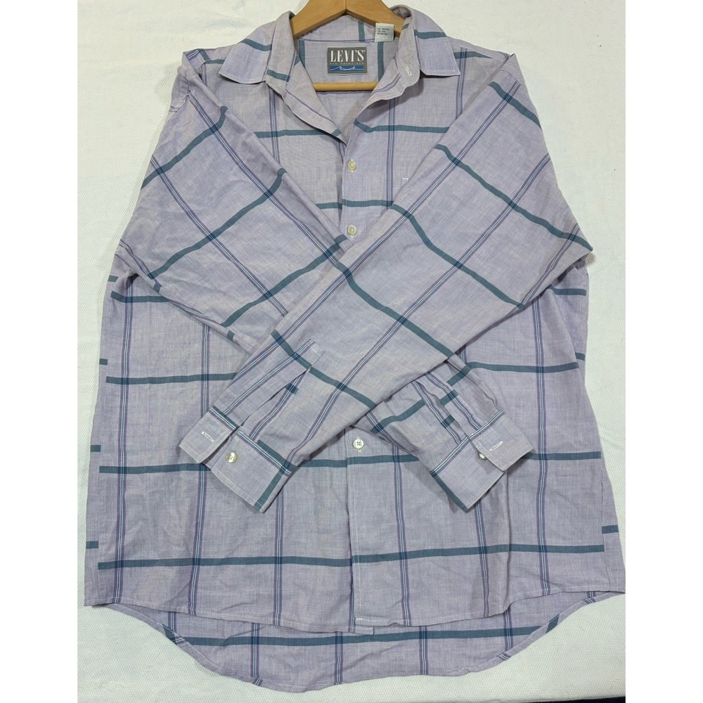 Vintage Levi's‎ Men's Large Plaid Button Down Shirt Purple Made in USA 90s